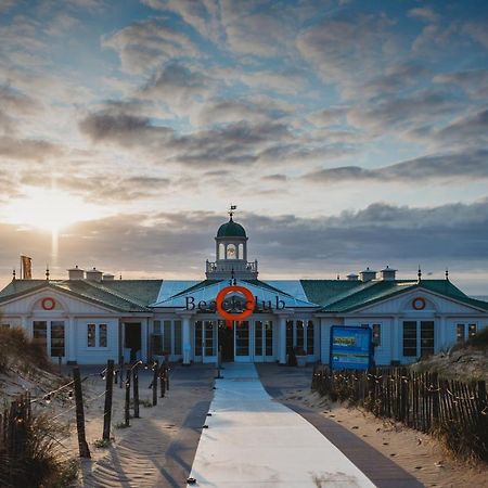 Hotel Van Oranje Noordwijk Kültér fotó The Lifeboat Station at Hunstanton